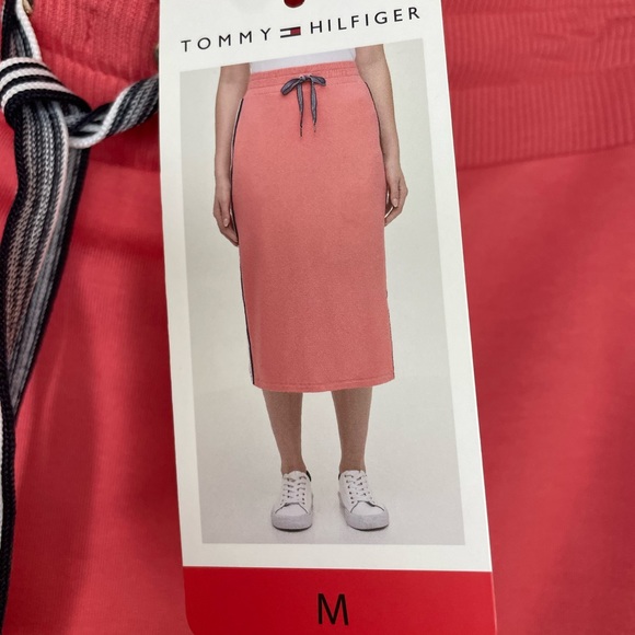 Women’s Tommy Hilfiger 3/4 Skirt Pink White & Navy Blue Size Medium Side Stripes - Picture 2 of 8